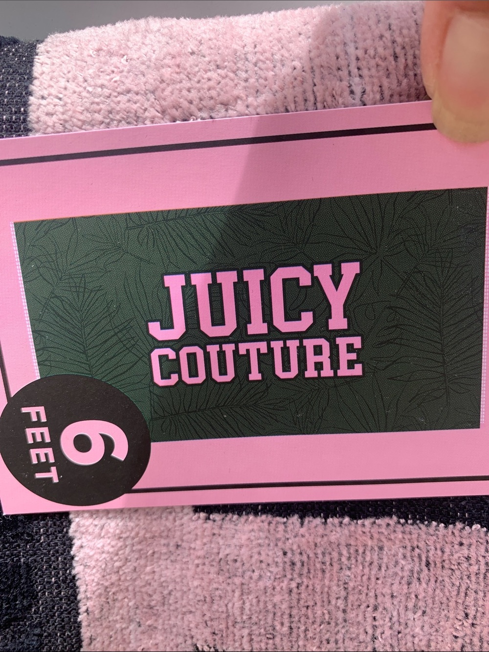 🆕- OVERSIZED BEACH TOWEL BY JUICY COUTURE HOME 6 FEET LONG LICORICE - Picture 3 of 7